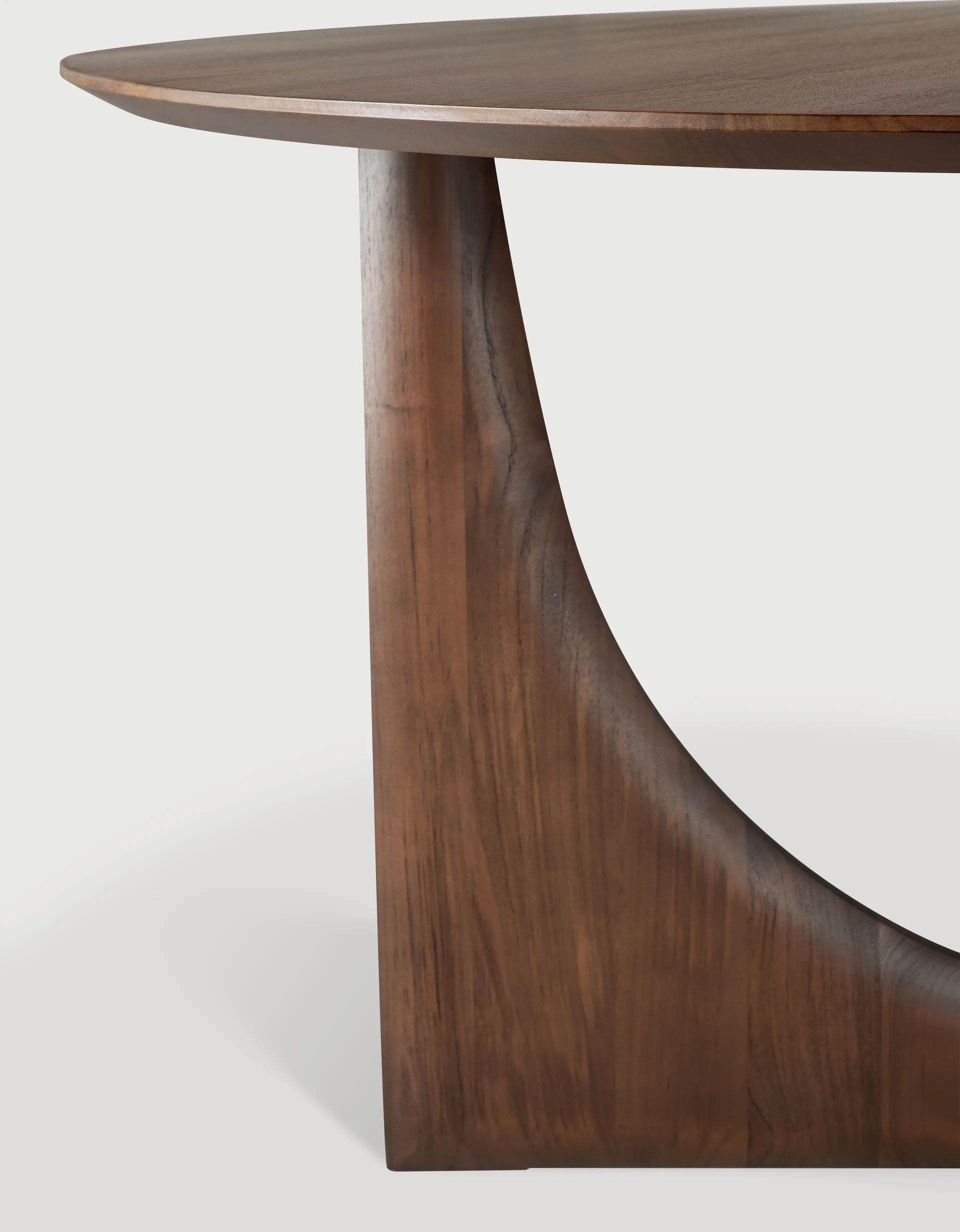 Geometric spisebord, Mørkbeiset teak 150 cm Ethnicraft