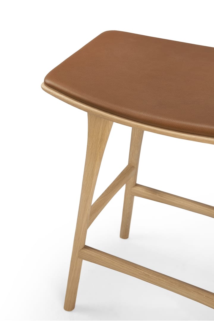 Osso Counter høy krakk 67 cm, Lakkert eik Ethnicraft