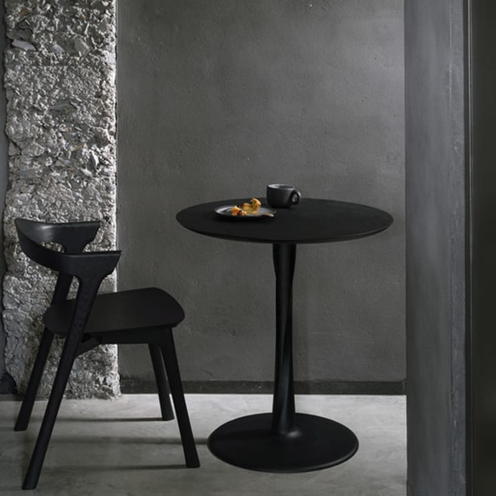 Torsion spisebord rundt svartbeiset eik, Ø 127 cm Ethnicraft