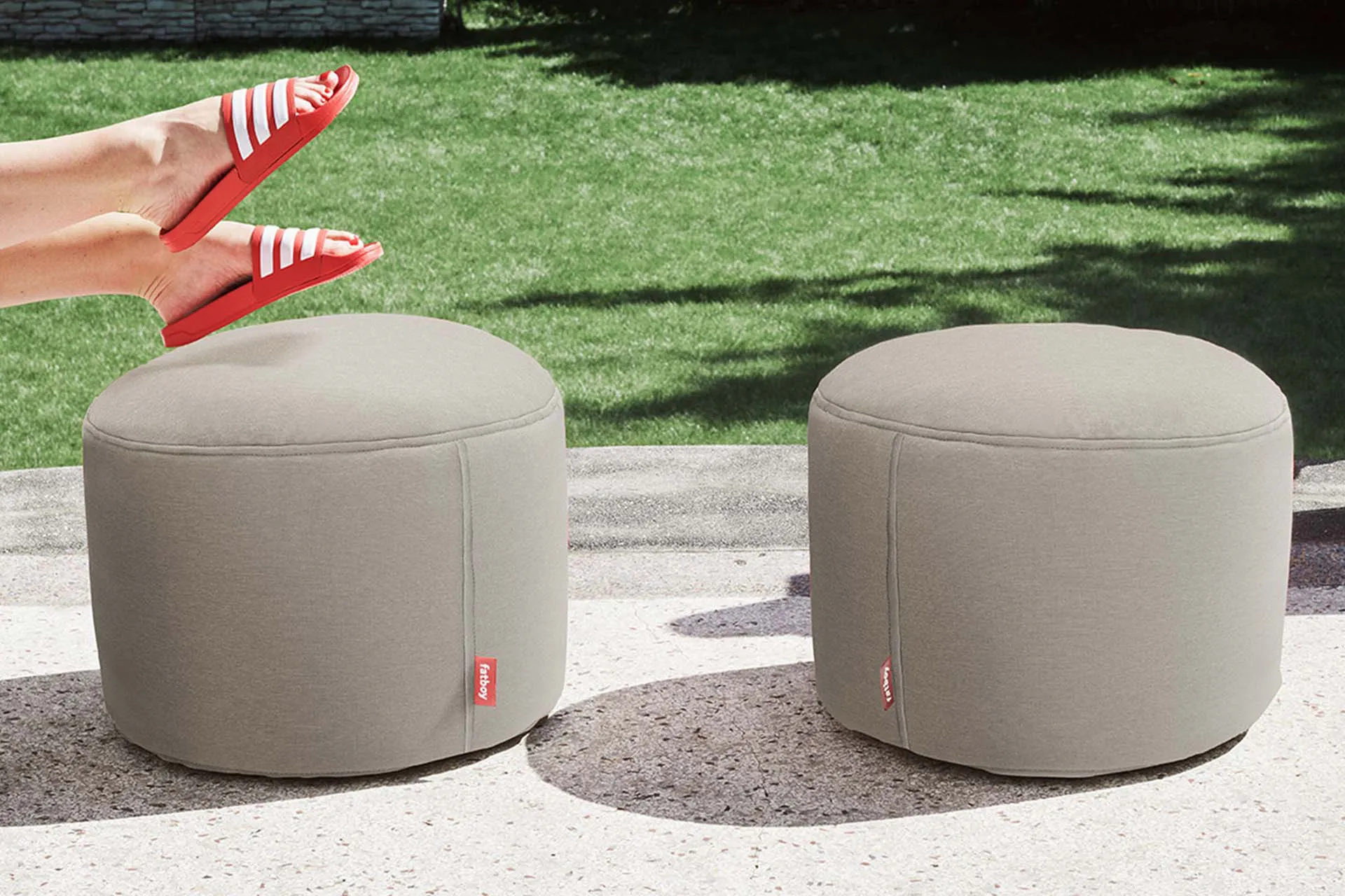 Point outdoor sittepuff, Grey taupe, large, 70x70x40 cm Fatboy