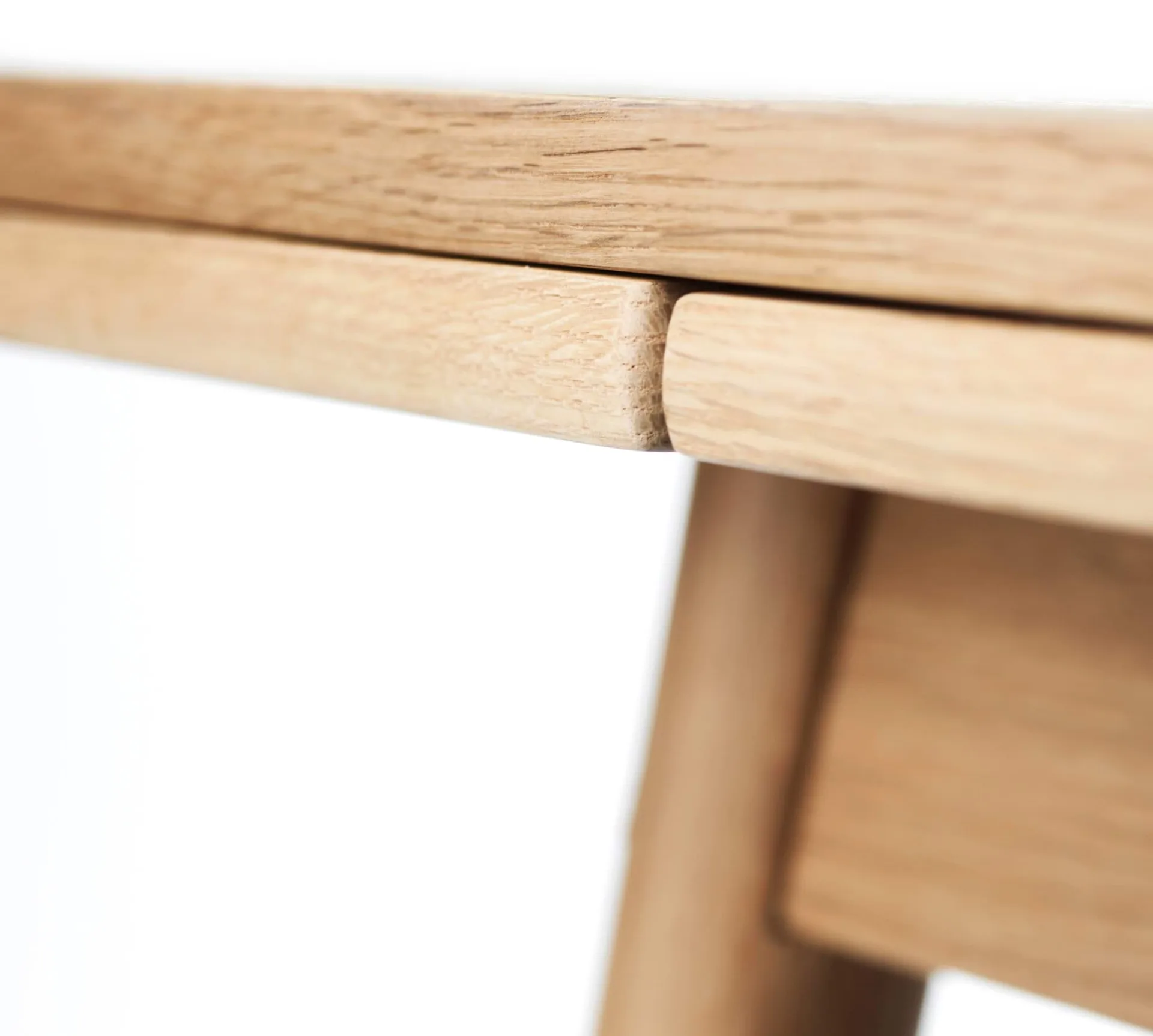 C35AH spisebord dutch extract 82x82 cm, Oak nature-oak nature laquered FDB Møbler