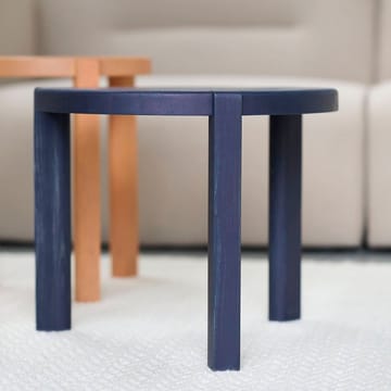 D108 Ragnesminde sofabord Ø48 cm - Midnight blue - FDB Møbler
