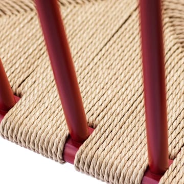J81 karmstol - Ruby red bøk-papirstreng - FDB Møbler