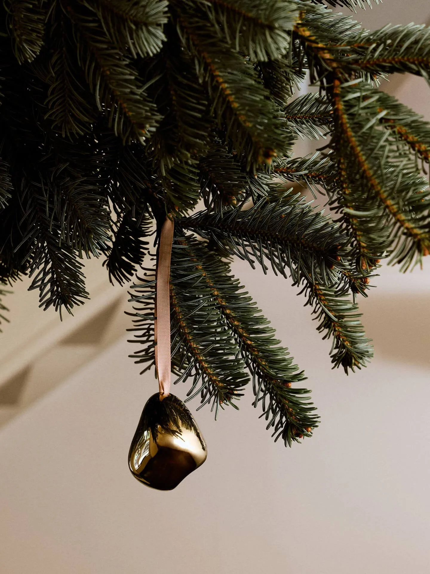 Bellure julepynt 7 cm 2 deler, Messingfinish Ferm Living