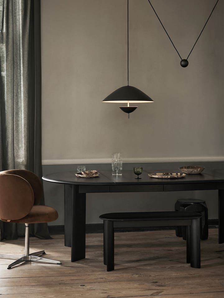 Bevel Extendable spisebord inkl. 2 ileggsplater, Black Oiled Beech Ferm Living