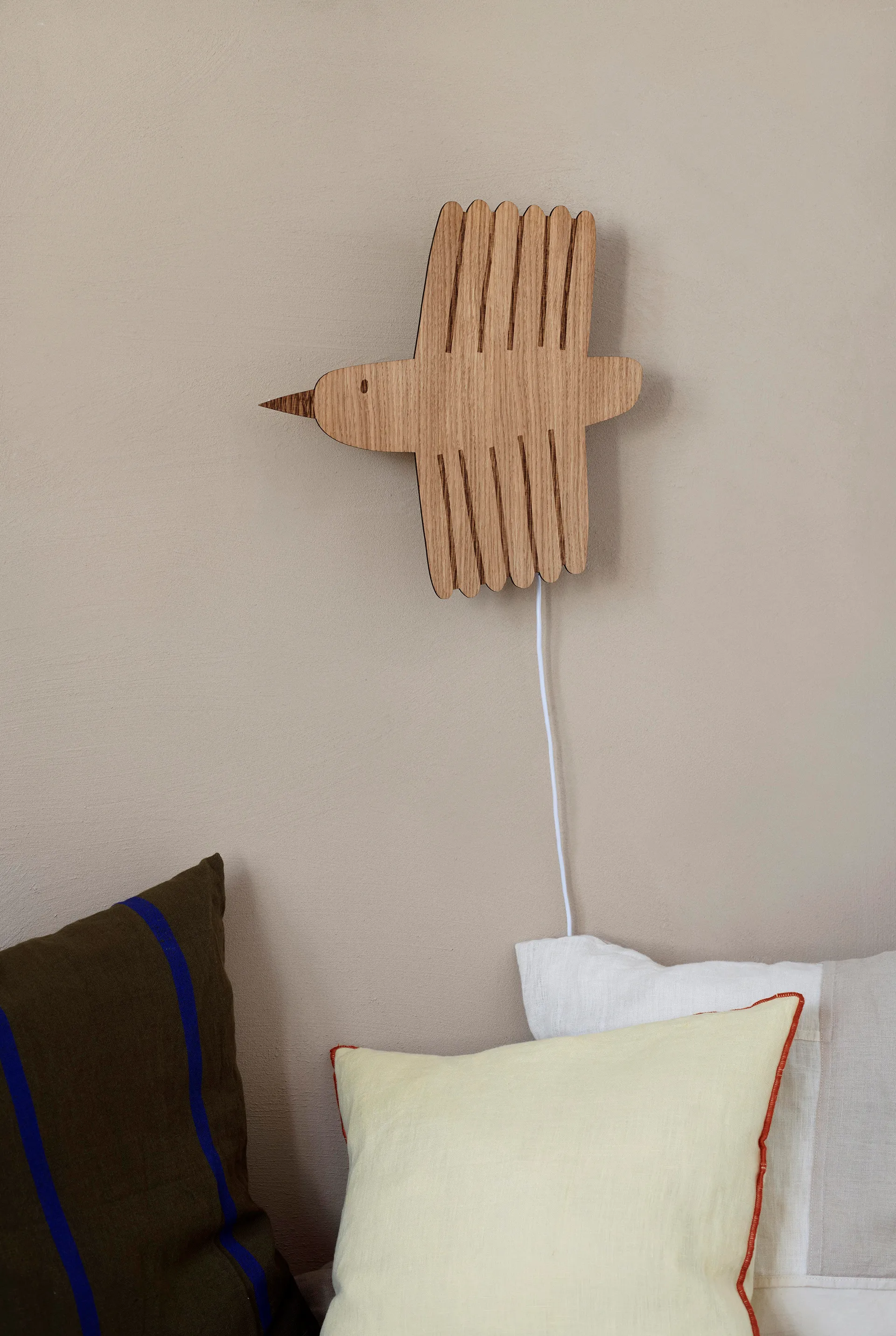 Bird vegglampe, Oljet eik Ferm Living