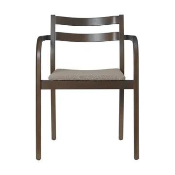 Boda karmstol - Polstret sete rugged bouclé, dark stained-natural - Ferm Living