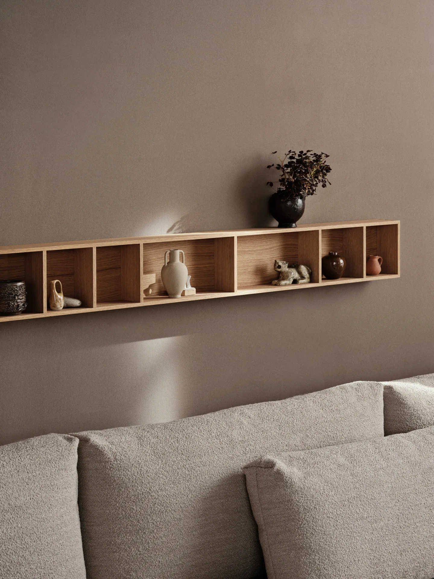 Bon hylle 138x16 cm, Oiled Oak Ferm Living