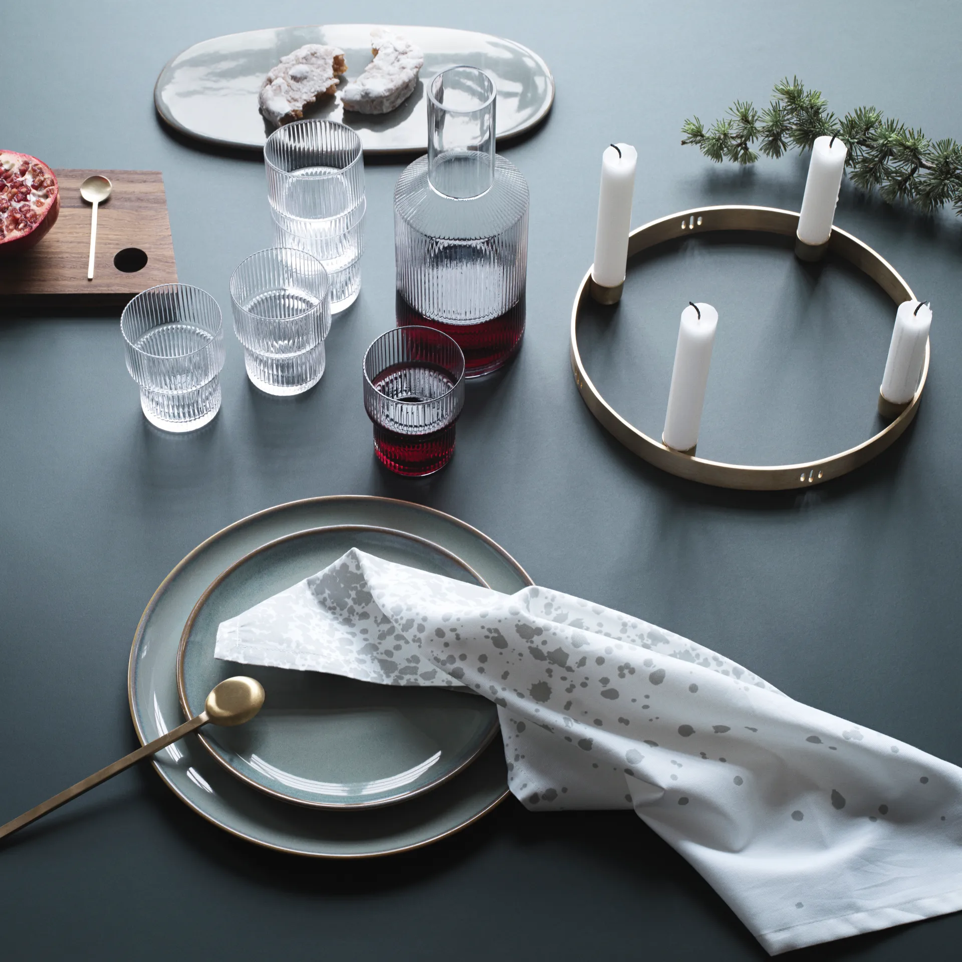 Circle messing lysestake, liten Ferm Living
