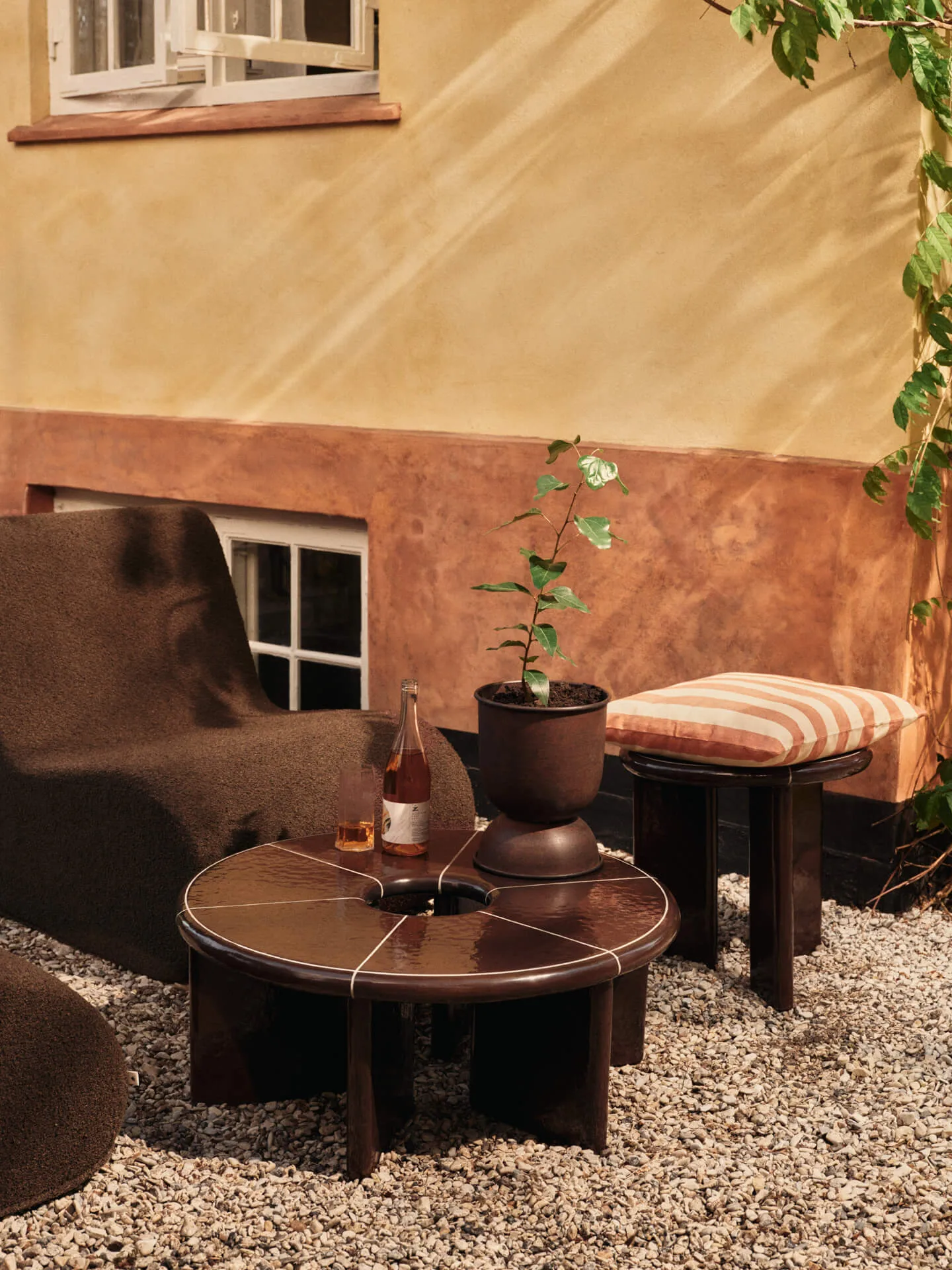 Deya sidebord Ø47x45 cm, Chestnut brown Ferm Living