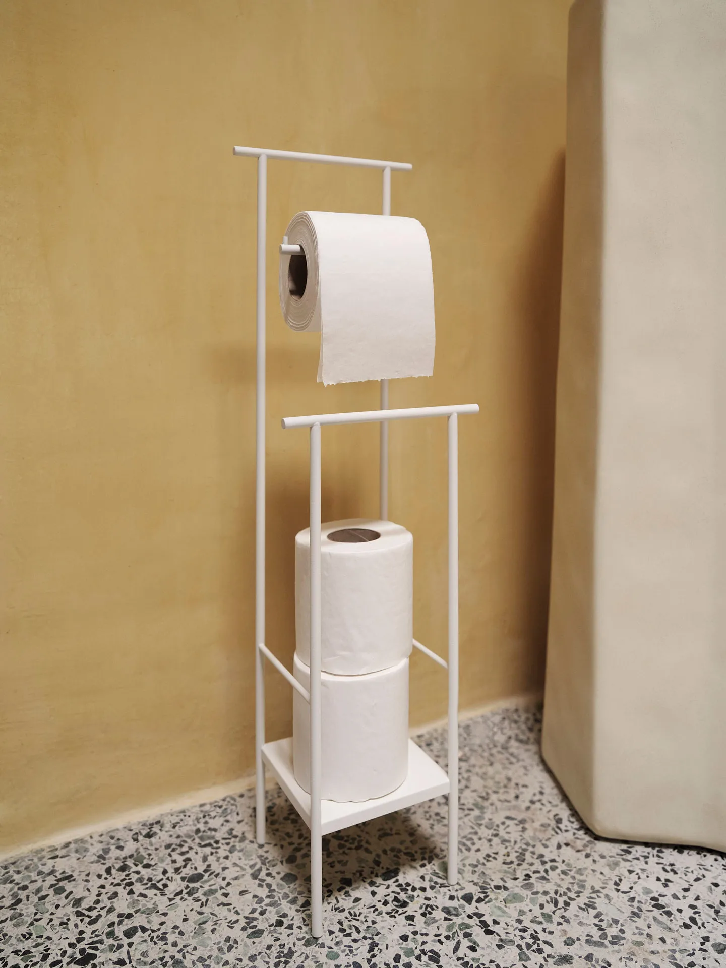 Dora toalettpapirholder, White Ferm Living