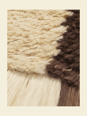 Edge Wall Rug veggdekorasjon 50 x 110 cm - Off-white-Coffee - Ferm Living