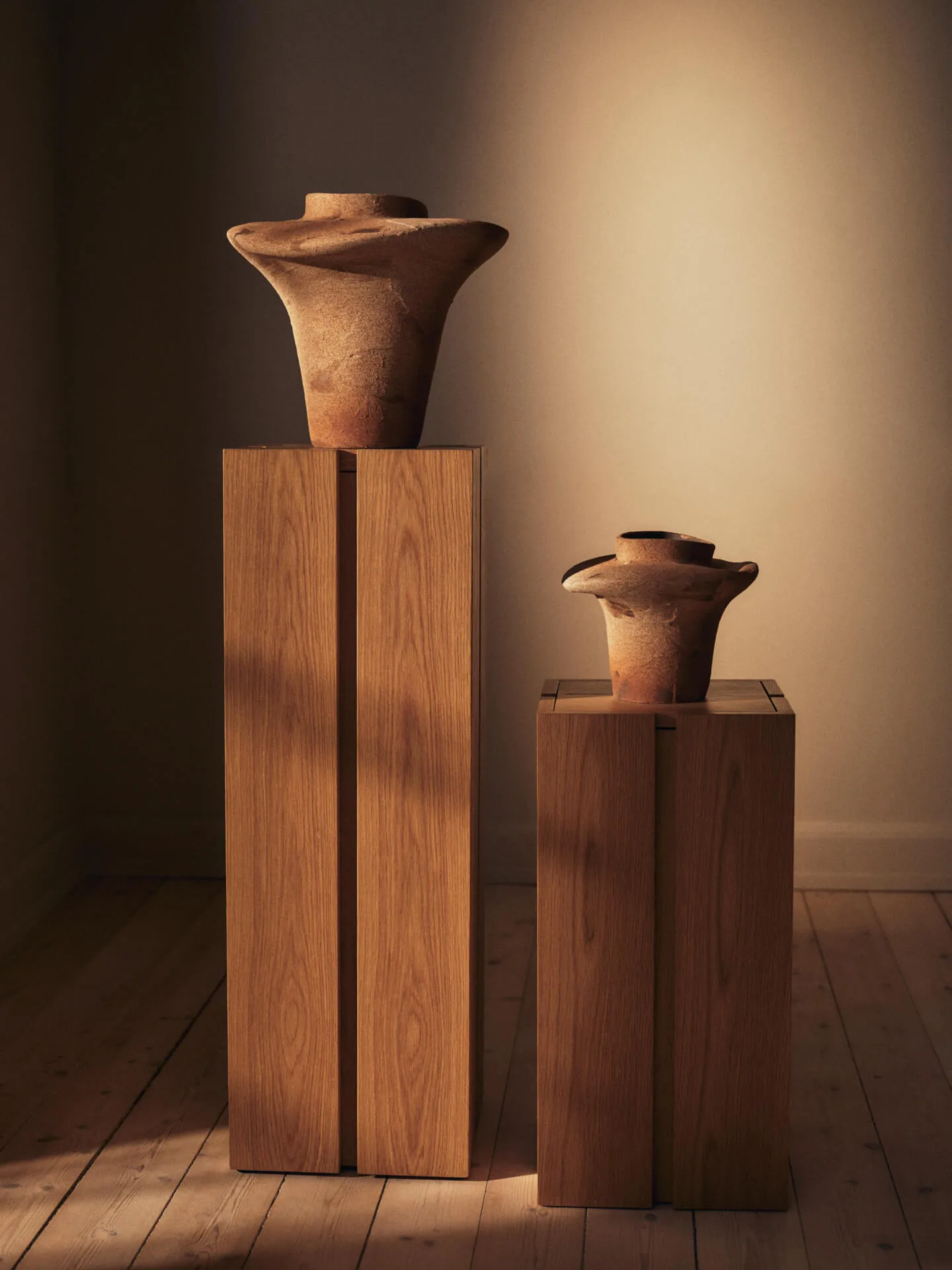 Evio vase, Burnt umber, Ø25x22 cm Ferm Living