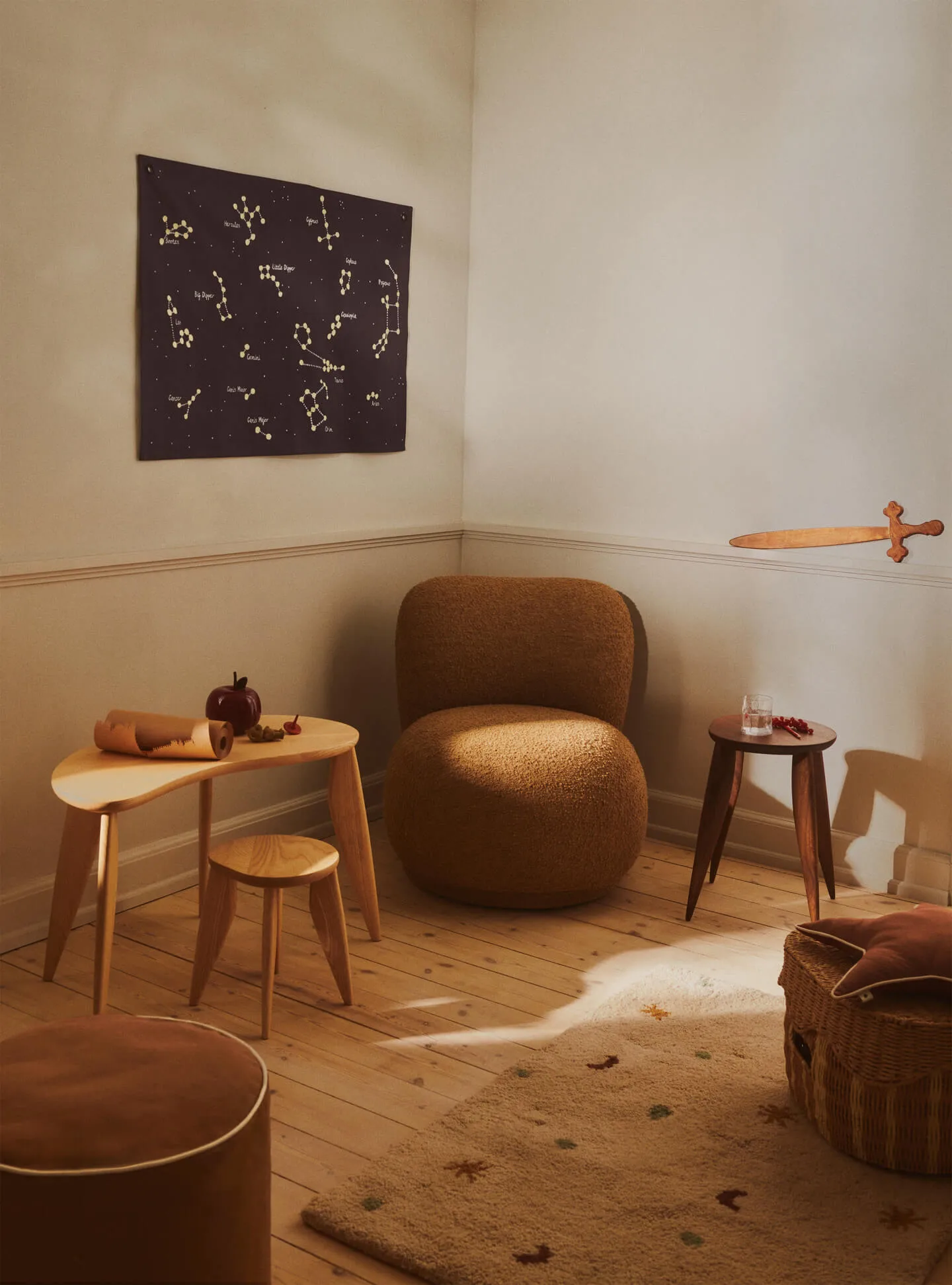 Feve kids rund krakk, Ubehandlet Ask, Ø33x30 cm Ferm Living