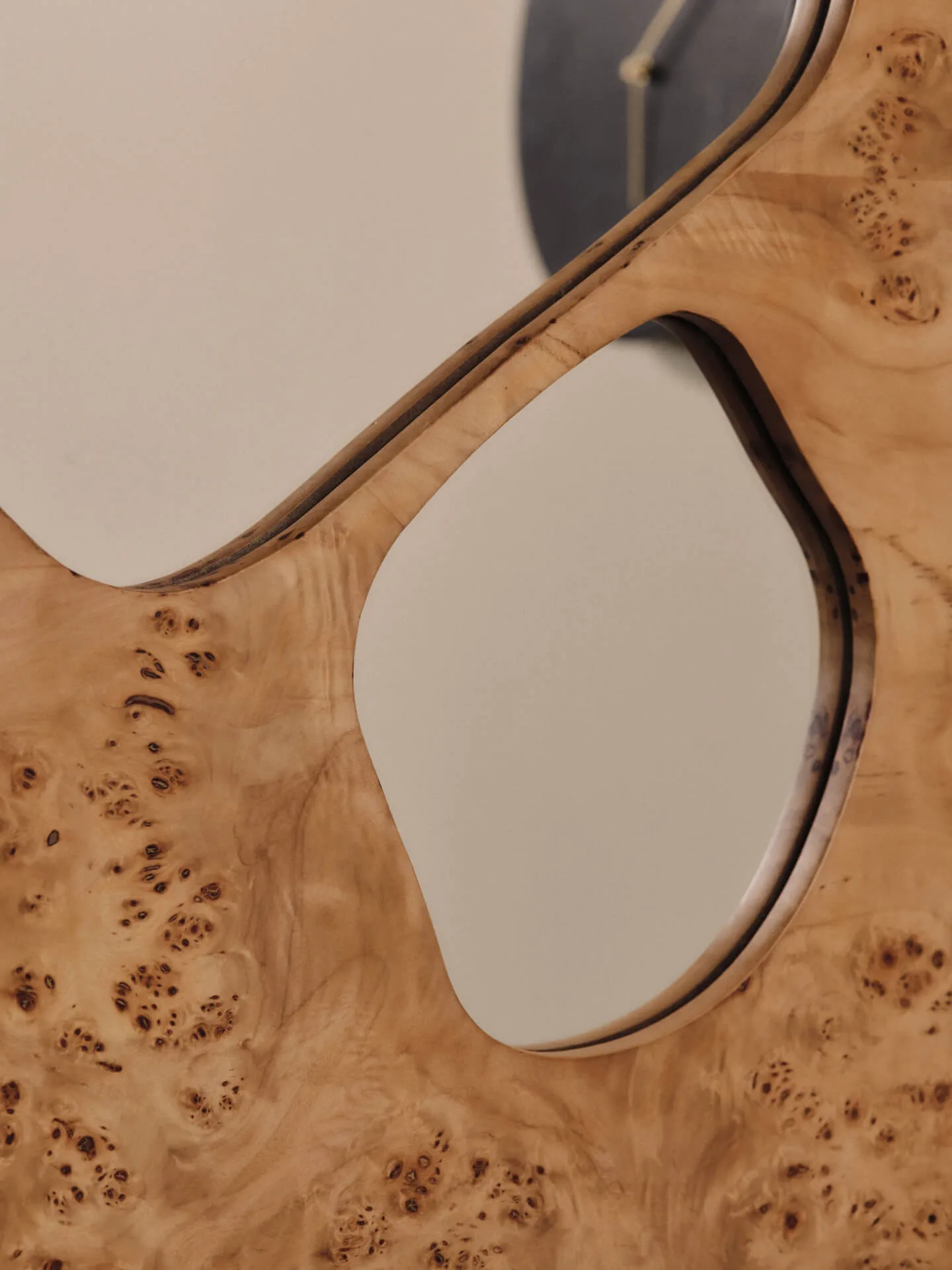 Folia speil, Natural burl, 82 cm Ferm Living