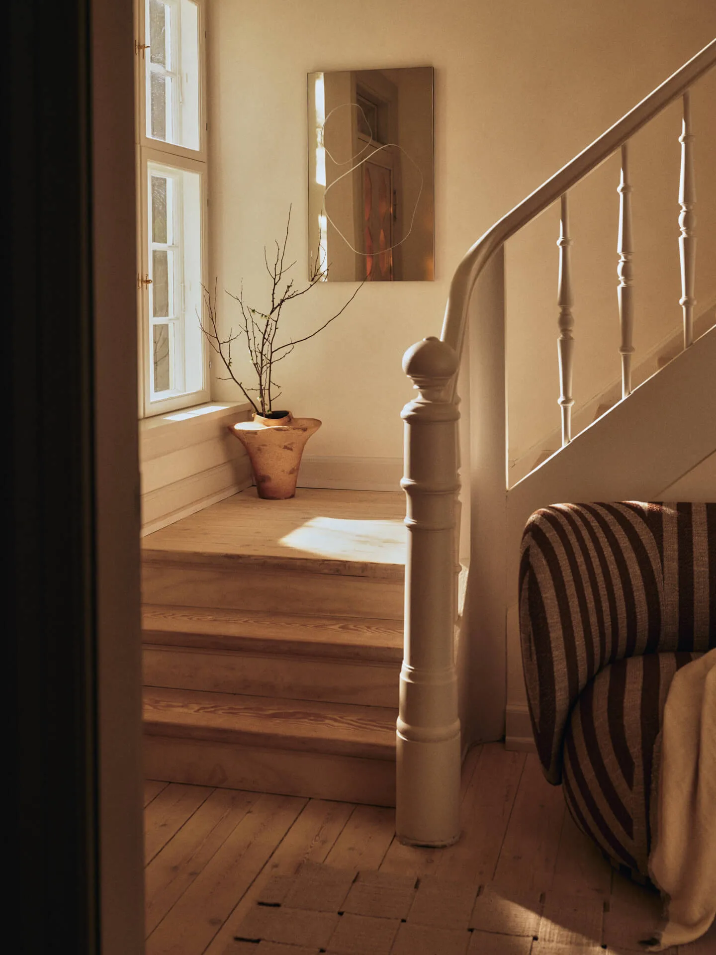 Folia speil, Silver, 82 cm Ferm Living