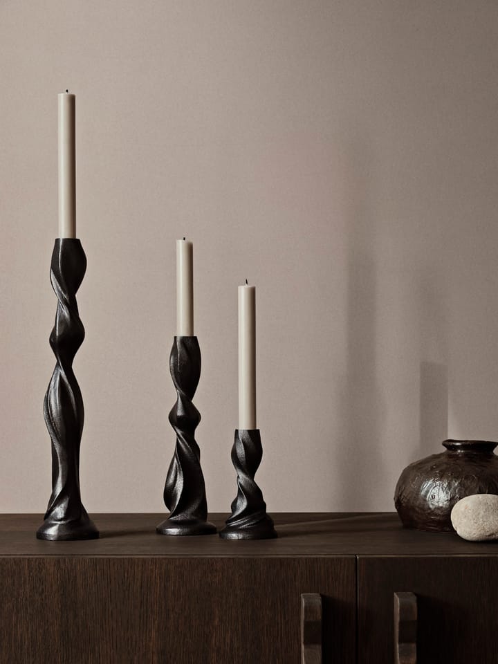 Gale lysestake 25 cm, Blackened Aluminium Ferm Living