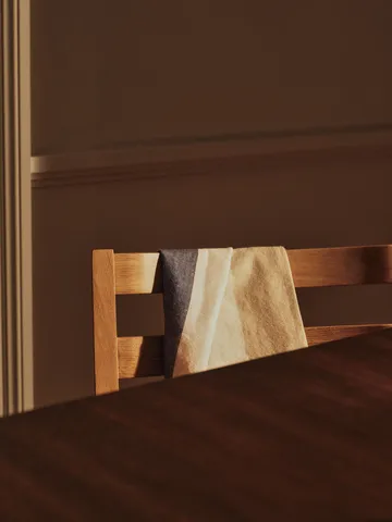 Hale kjøkkenhåndkle 50x70 cm - Cashmere-mocha-indigo blue - Ferm Living