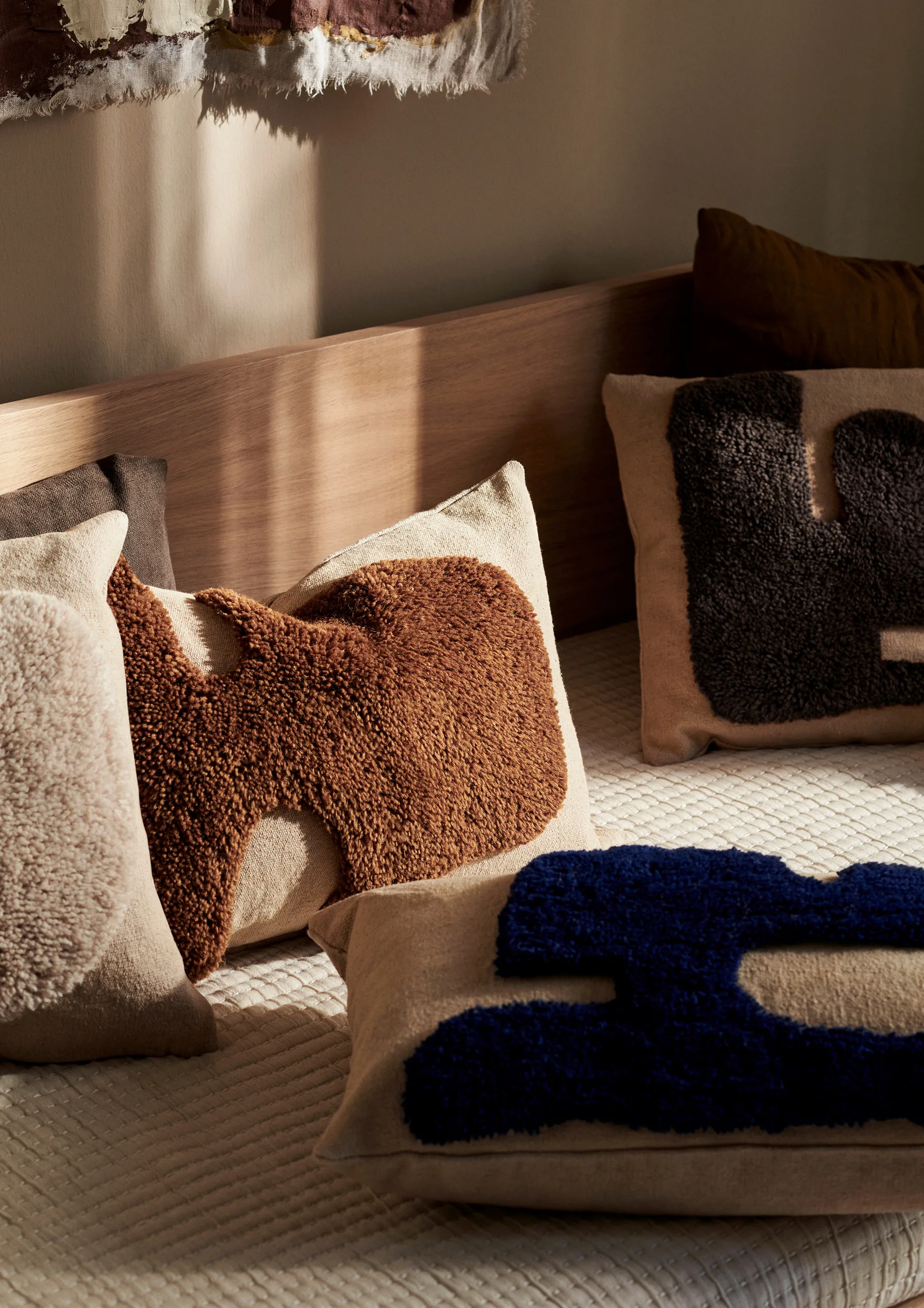 Lay rektangulær pute 40 x 60 cm, Sand / Bright Blue Ferm Living