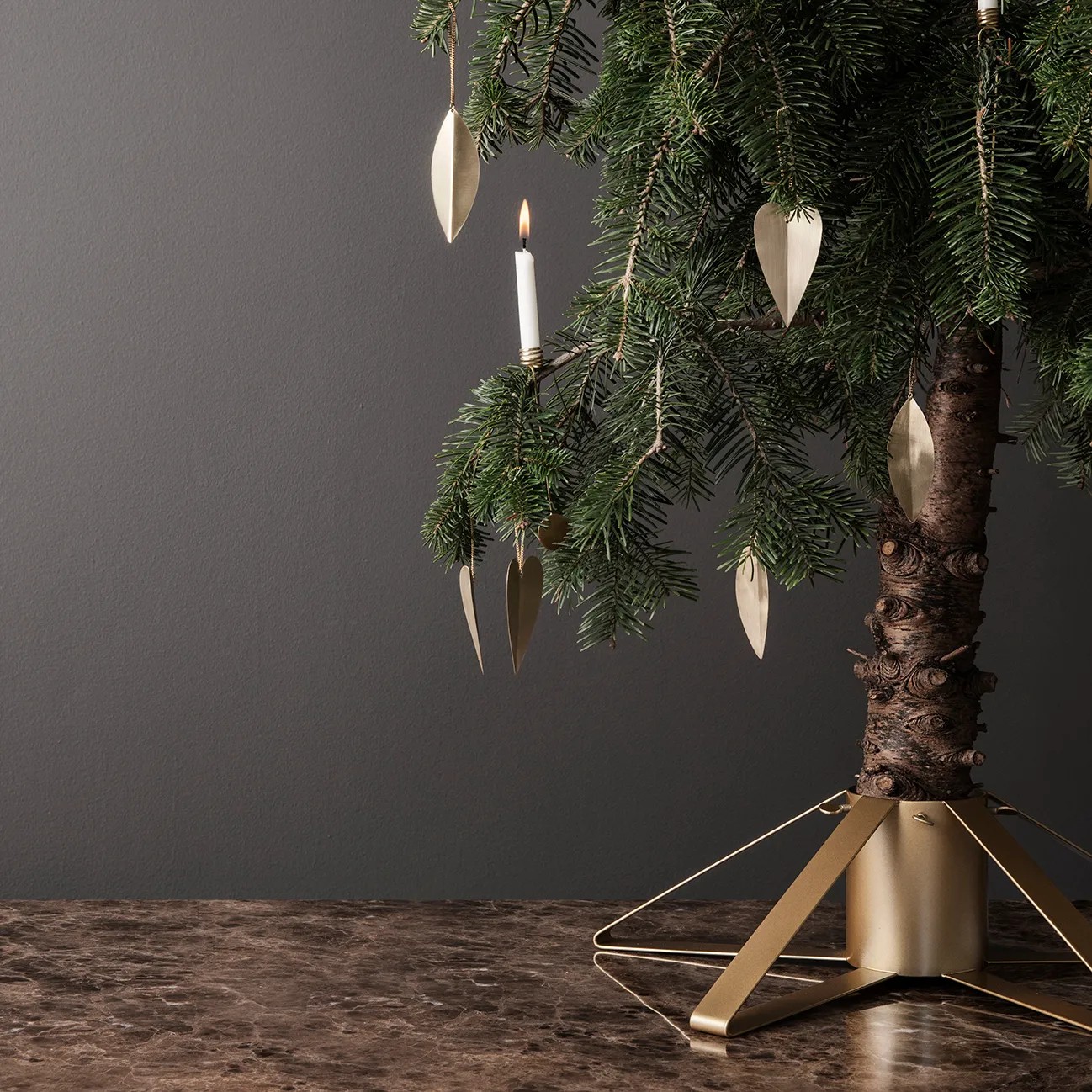 Leaf juletrepynt, Brass, 4-stk Ferm Living