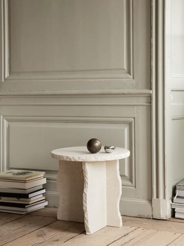 Mineral Sculptural bord Ø 52 cm - Bianco Curia - Ferm Living