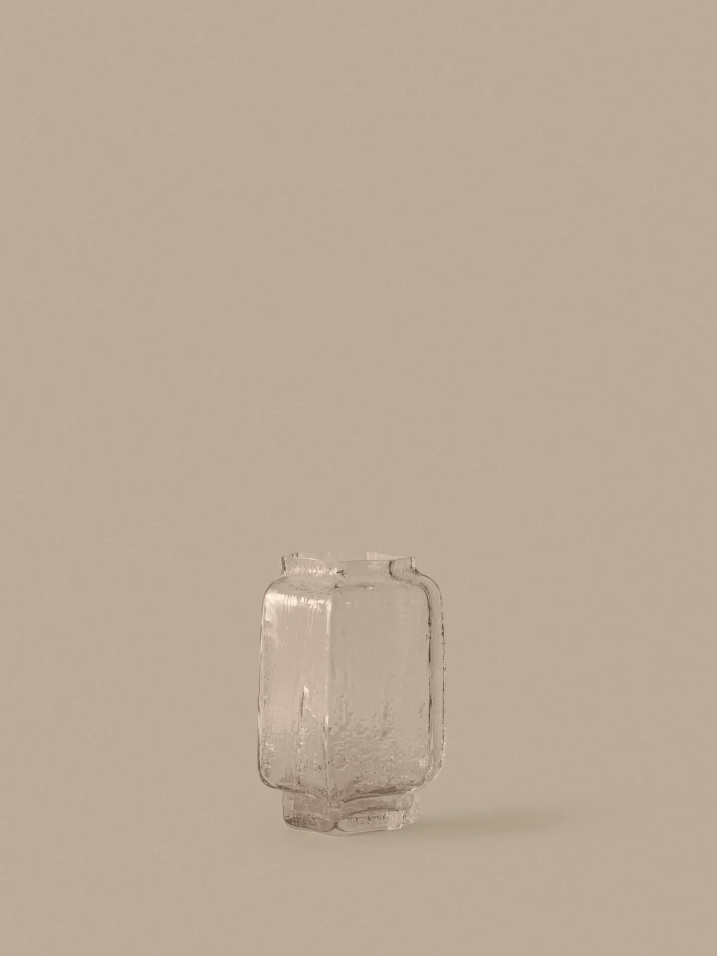 Mokuri vase, Clear, 25 cm Ferm Living