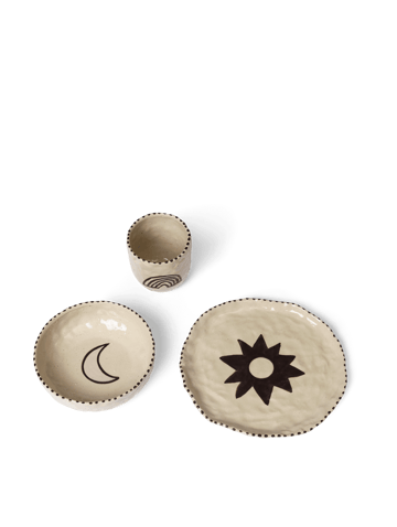 Naive barneservise 3 deler - Red brown - Ferm Living