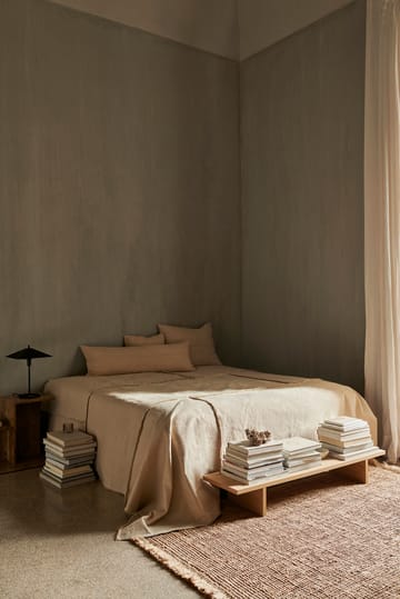 Offset sengeteppe 264 x 272 cm - Off-white - Ferm Living
