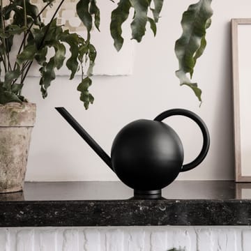 Orb vannkanne - Svart - Ferm Living