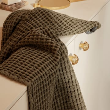 Organic håndkle 70x140 cm - Olive - Ferm Living