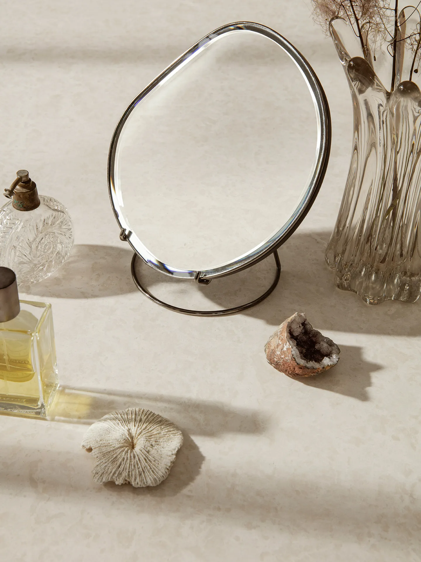 Pond bordsspeil, Dark chrome Ferm Living