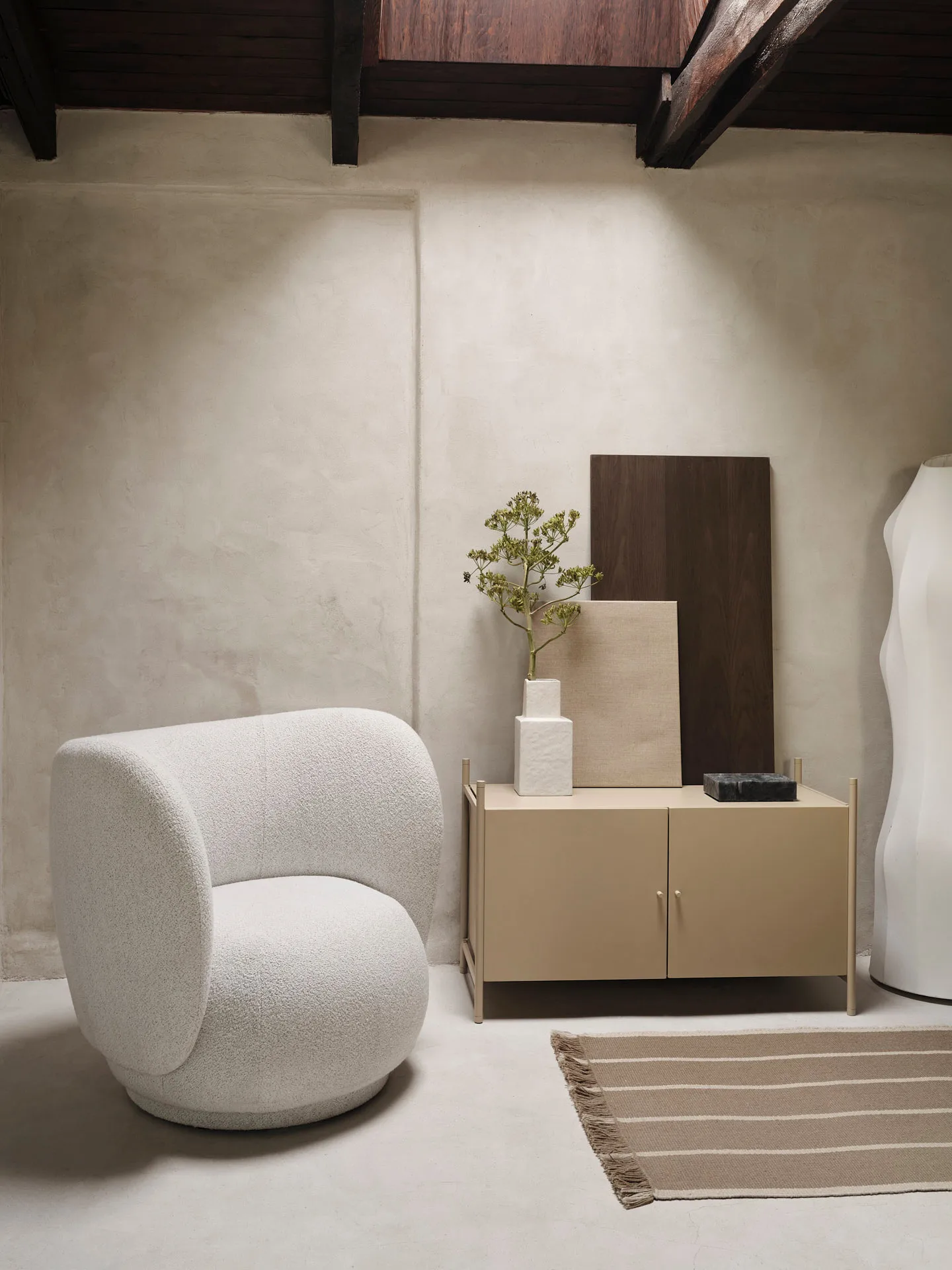 Punctual skap 41,6x91,5 cm, Cashmere Ferm Living