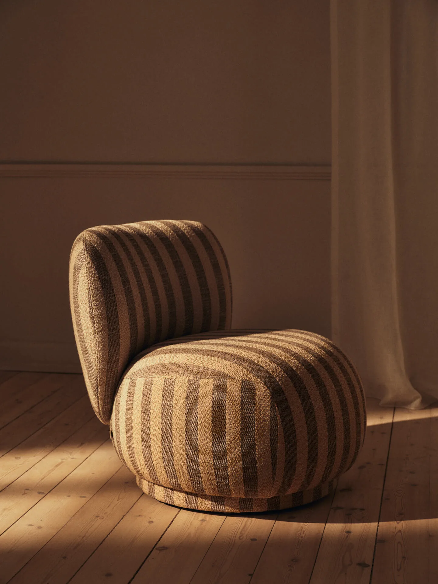 Rico lounge chair piccolo lenestol, Louisiana, Sand-off-white Ferm Living