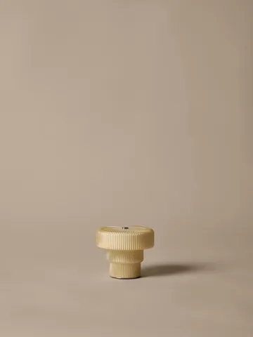 Ripple bærbar bordlampe - Oat, 10 cm - Ferm Living
