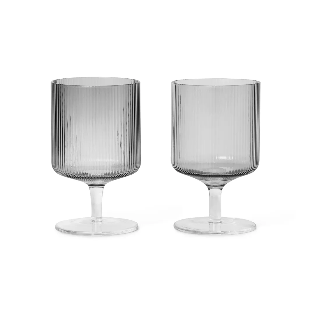 Ripple vinglass 2-pakning, Smoked grey Ferm Living