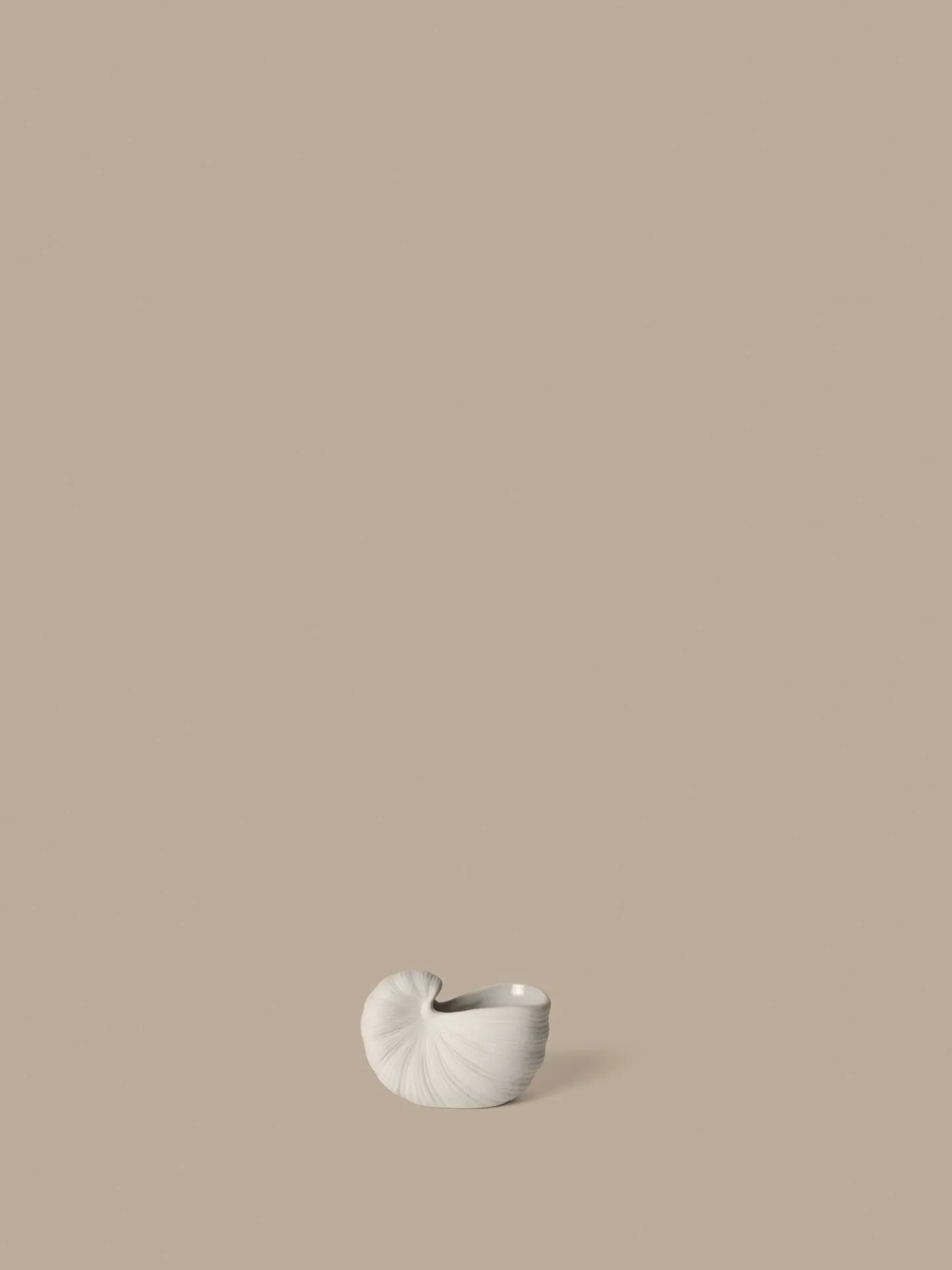 Shell krukke, Off-white, 11x5,5x7,7 cm Ferm Living