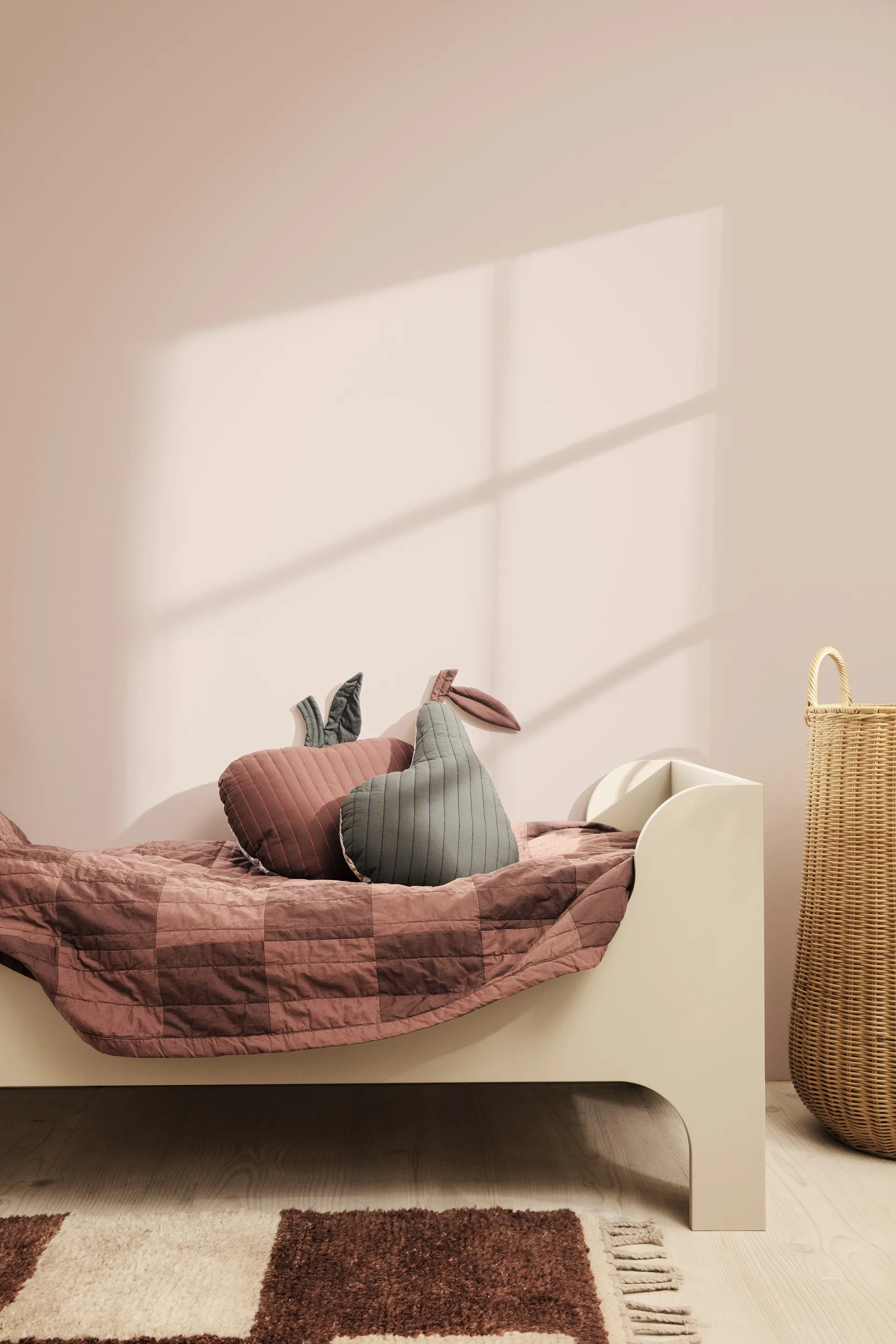 Sill juniorseng 166 x 80 cm, Cashmere Ferm Living