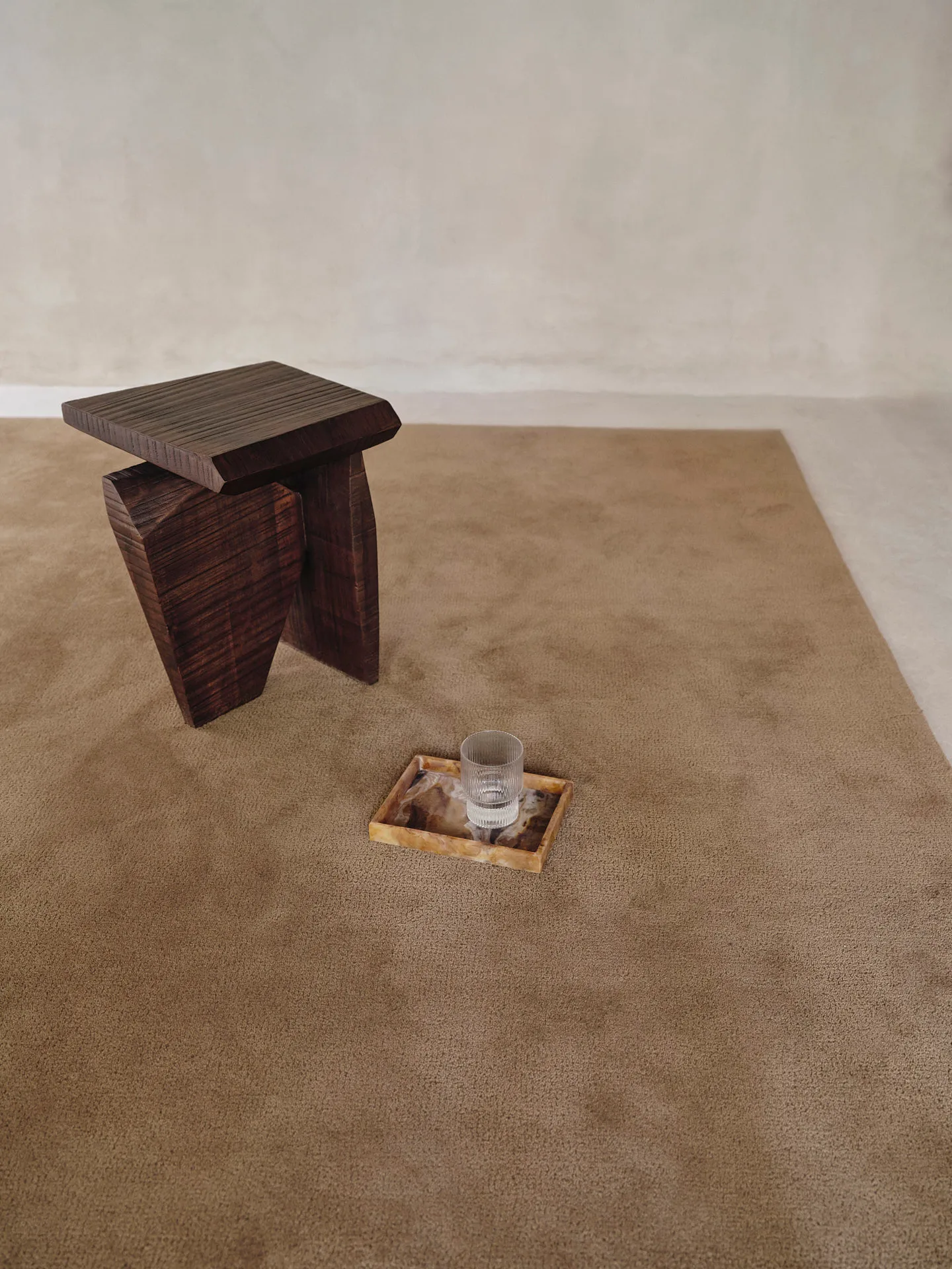 Silva Piece dekorasjon, Dark stained mango wood Ferm Living