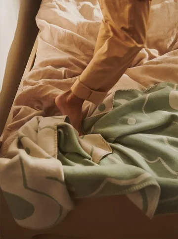 Skye teppe - Tea green-parchment, 80x120 cm - Ferm Living