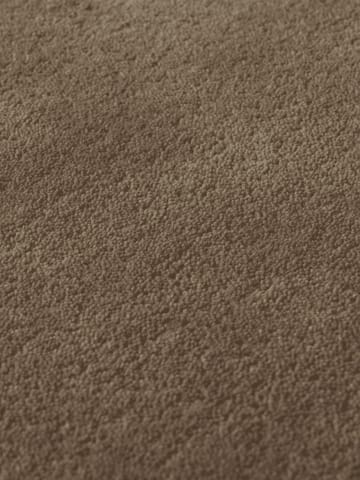 Stille tuftet teppe - Ash Brown, 140x200 cm - Ferm Living