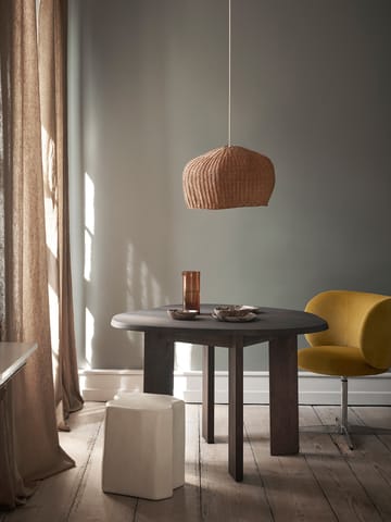 Tarn spisebord 104,6 x 113,5 cm - Dark Stained Beech - Ferm Living