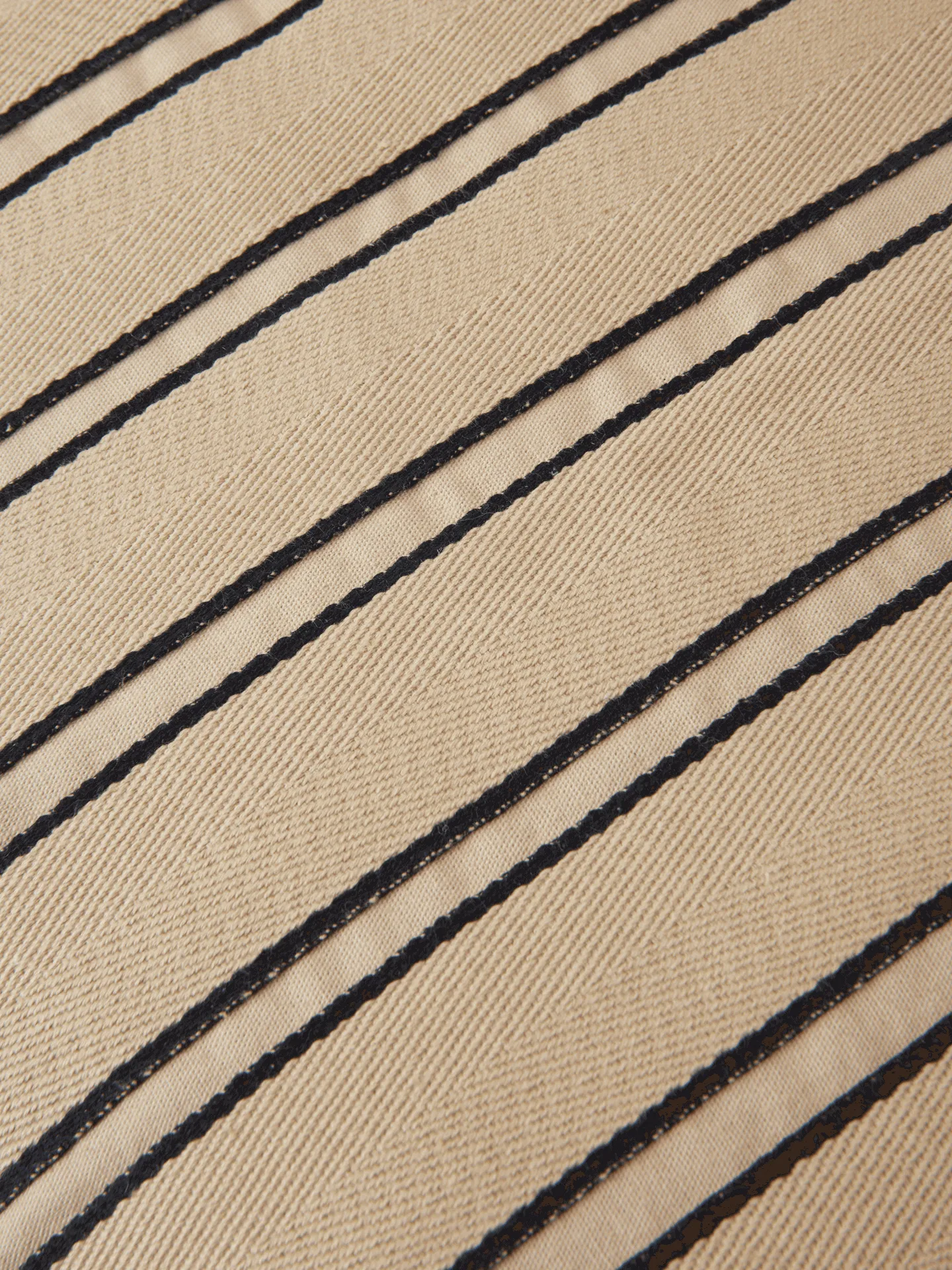 Twill putetrekk 40x60 cm, Cashmere-black Ferm Living