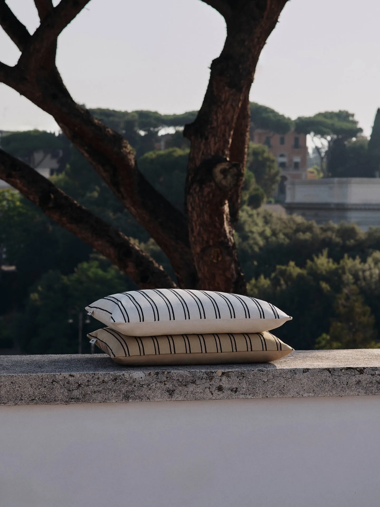 Twill putetrekk 40x60 cm, Off-white-black Ferm Living