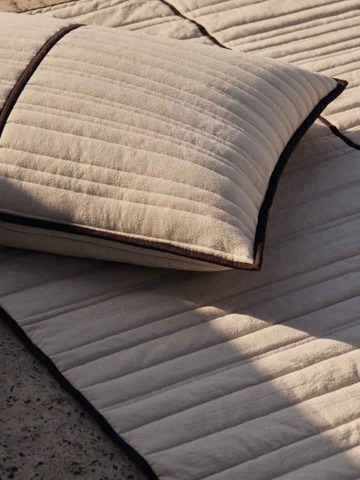 Vari quiltet pute 60x80 cm, Natural-dark chocolate Ferm Living