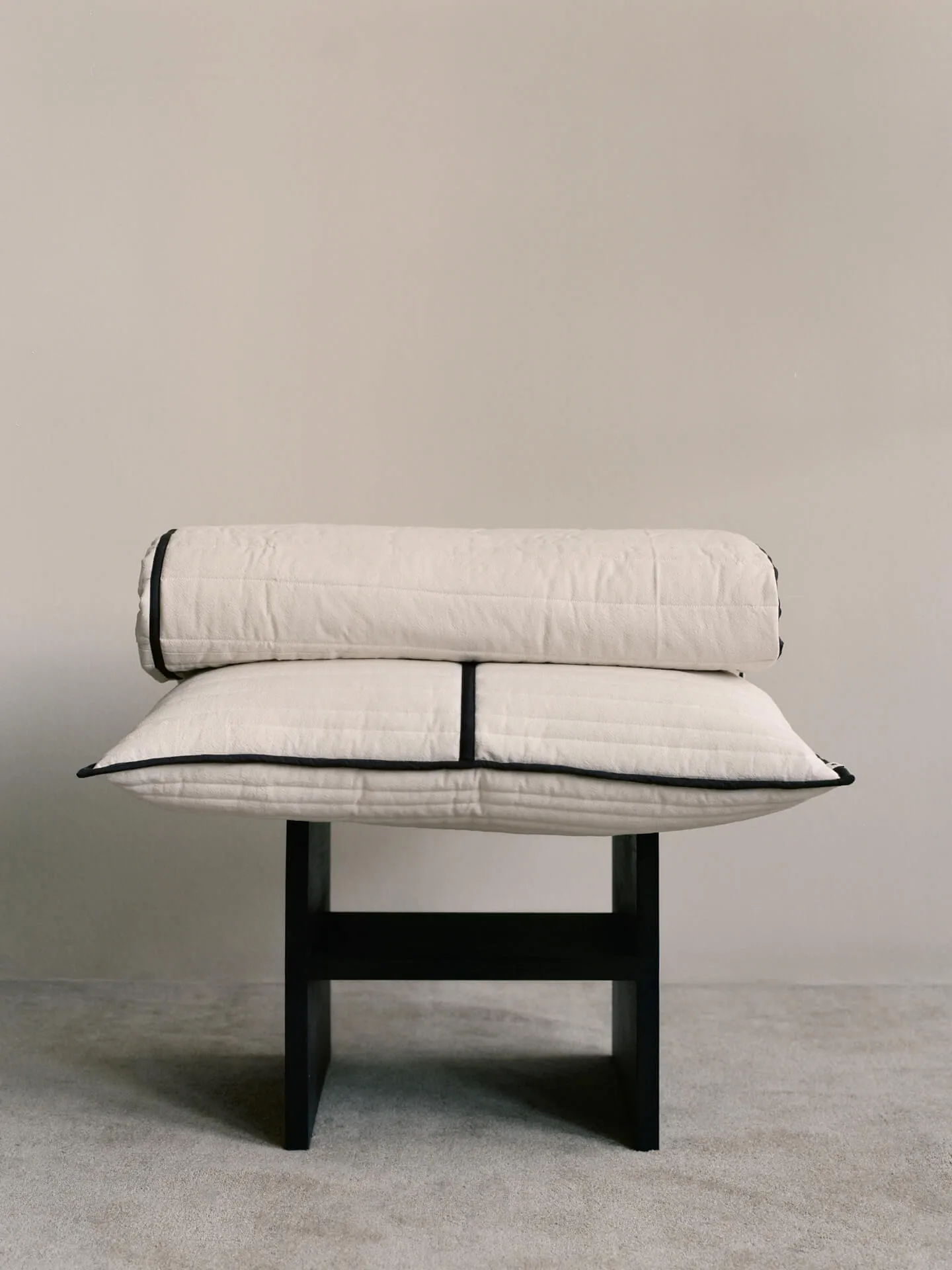 Vari quiltet sengeteppe, Natural-dark chocolate, 260x230 cm Ferm Living