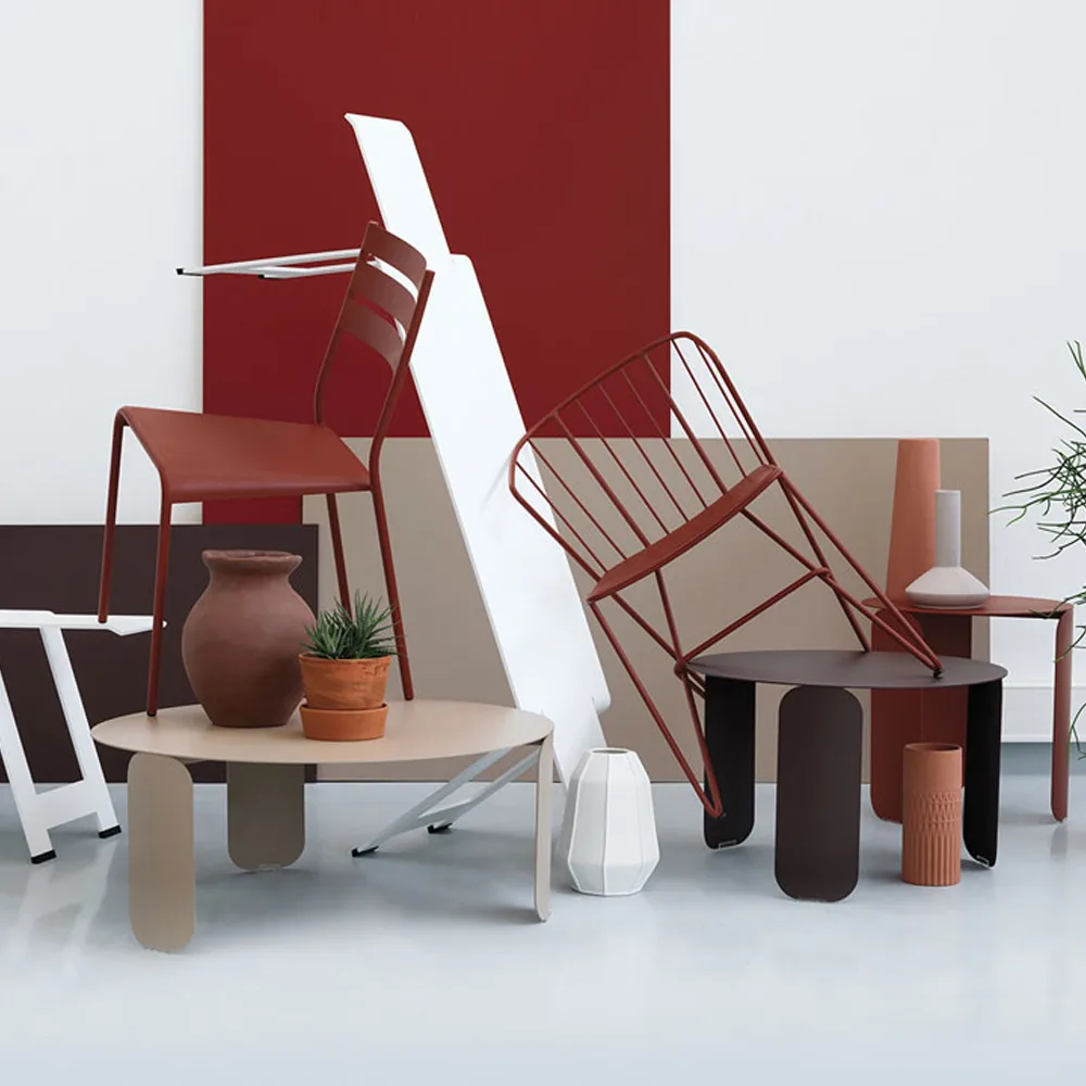 Bebop Ø80 bord, lavt, Clay grey Fermob