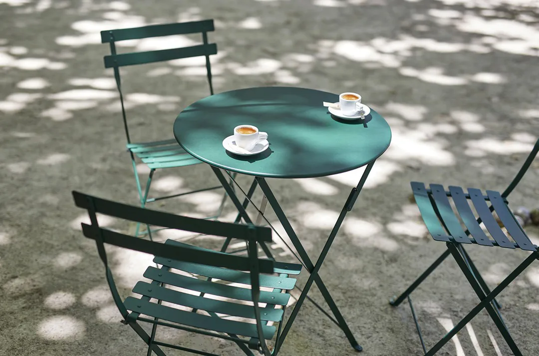 Bistro bord Ø60 cm, Cedar green (grønn) Fermob