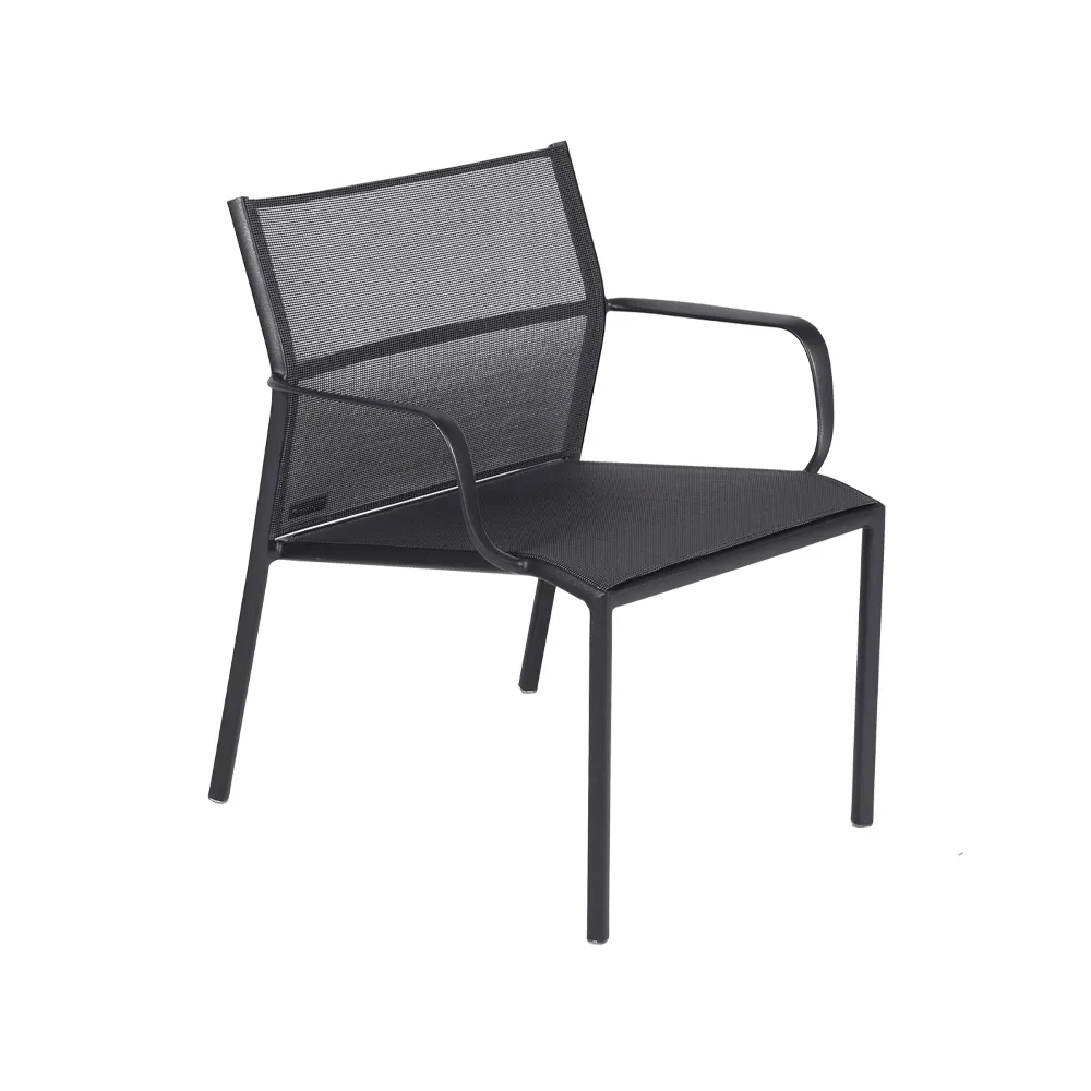 Cadiz stol med armlener, lav, Anthracite Fermob