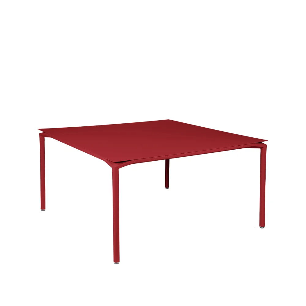 Calvi bord, kvadratisk 140x140 cm, Chili (rød) Fermob