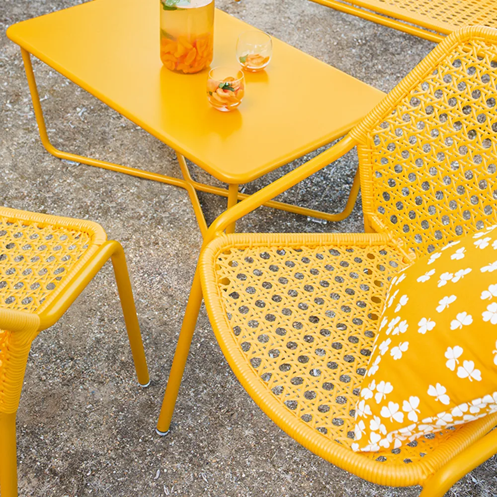 Croisette stol med armlener, Liquorice Fermob